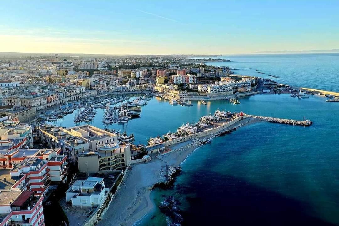 B&B La Baia Sea Rooms 比谢列 外观 照片